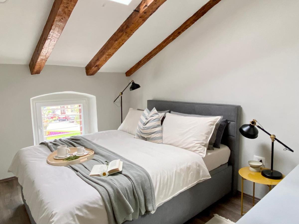 Parentium Loft Center Square Lejlighed Poreč Eksteriør billede