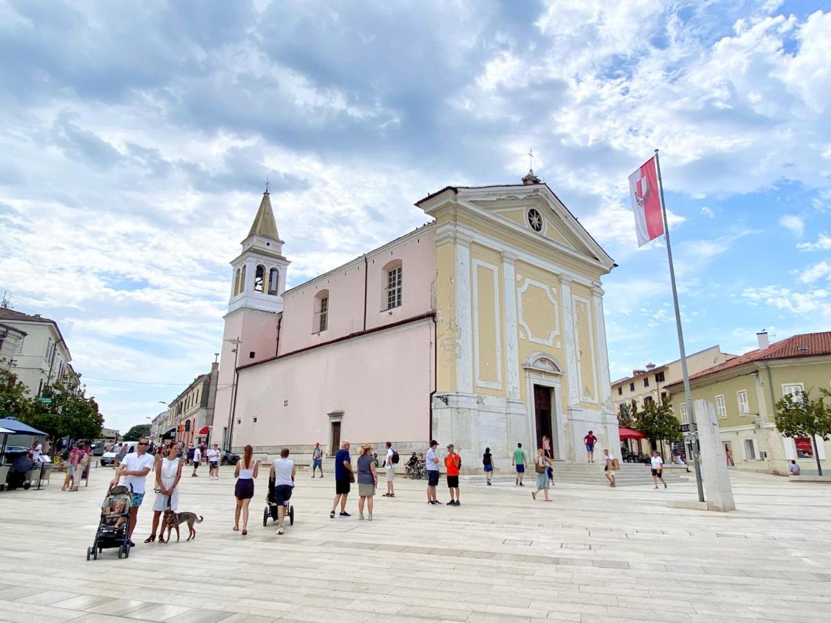 Parentium Loft Center Square Lejlighed Poreč Eksteriør billede